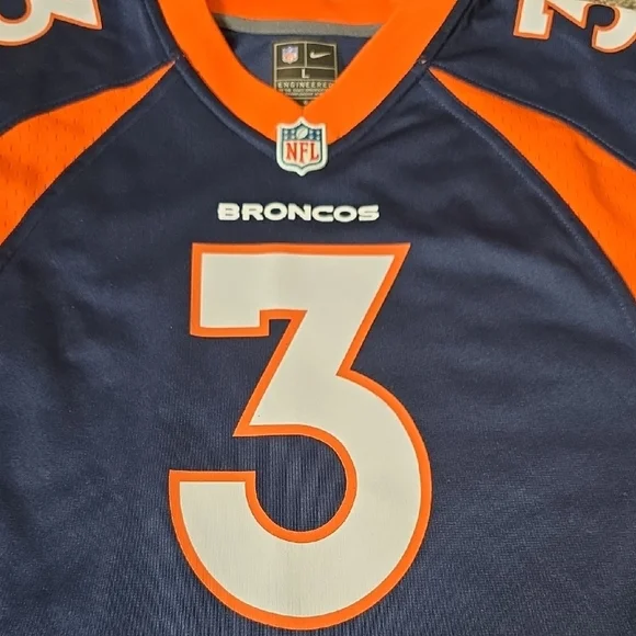 Nike NFL Youth Large Russell Wilson Jersey - Picture 2 of 9